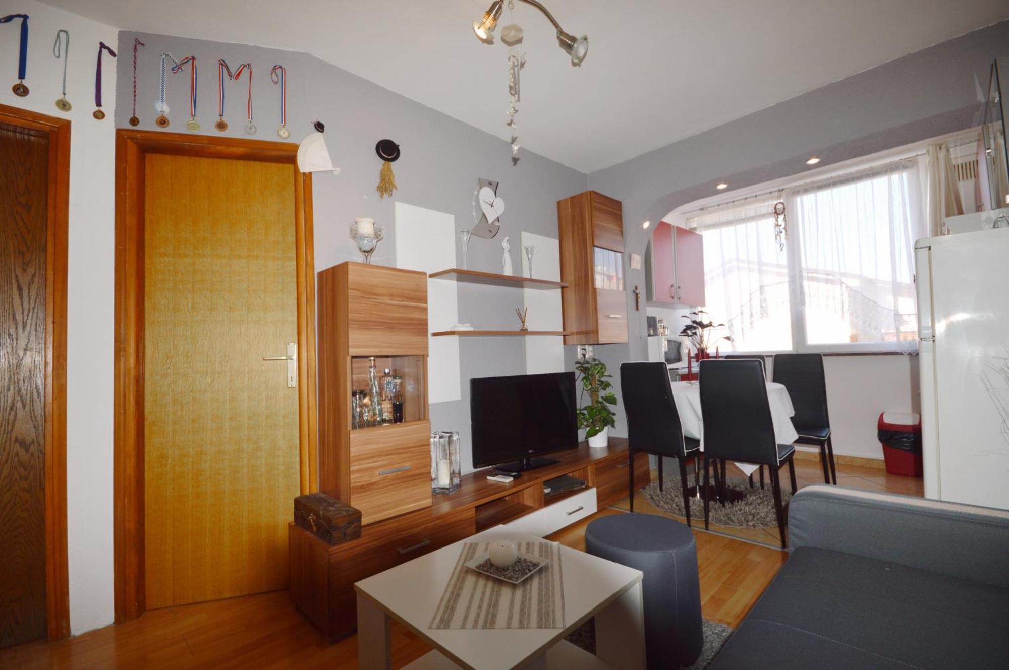 Apartment Zivkovic Цриквеница Экстерьер фото